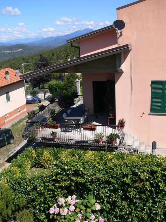 B&B La Fontanella Riccò del Golfo di Spezia Szoba fotó
